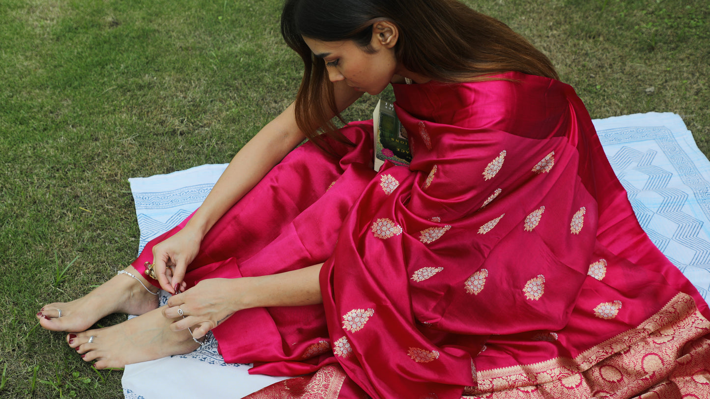 Handwoven Banarasi pure silk saree in rose pink, Gulab saree with delicate floral artistry