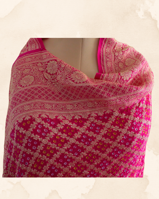 Gulabi Bandhani Banarasi Georgette Dupatta - Handcrafted Elegance