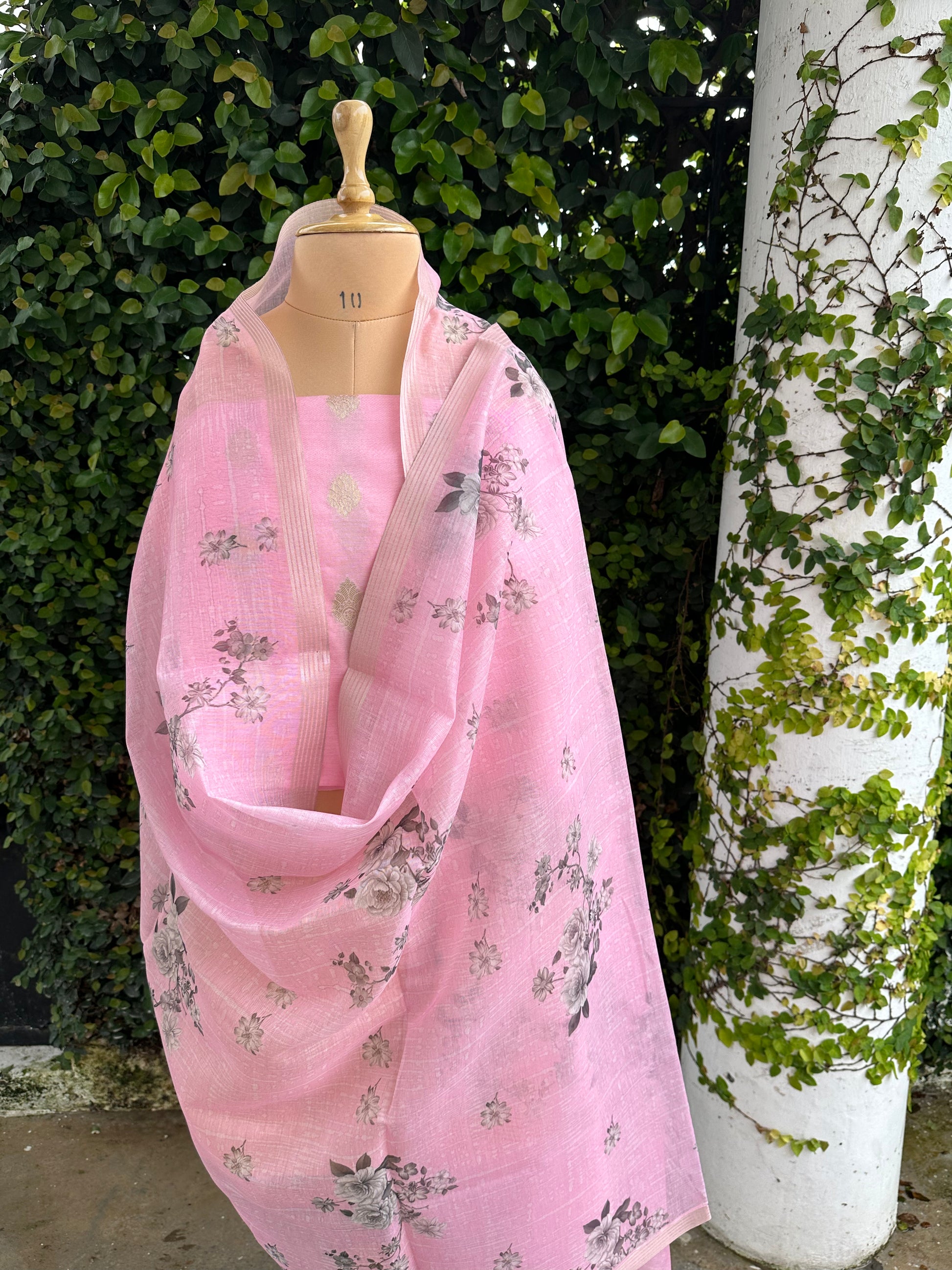 Banarasi cotton suit, Banarasi suit set, Banarasi kurta dupatta, Banarasi cutwork kurta, unstitched Banarasi cotton suit, Indian ethnic wear for women, peach Banarasi suit, purple Banarasi cotton set, Banarasi cotton salwar kameez, Banarasi kurta set, Banarasi suit for summer, daily wear Banarasi cotton suit, semi-formal ethnic wear, Banarasi dupatta suit, cotton Banarasi outfit, Banarasi ethnic fashion, lightweight Banarasi cotton dress, Indian kurta set, Banarasi cotton material, Banarasi cotton dress mat